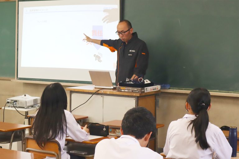 愛知県立昭和高等学校「職業ガイダンス」に講師として参加しました。